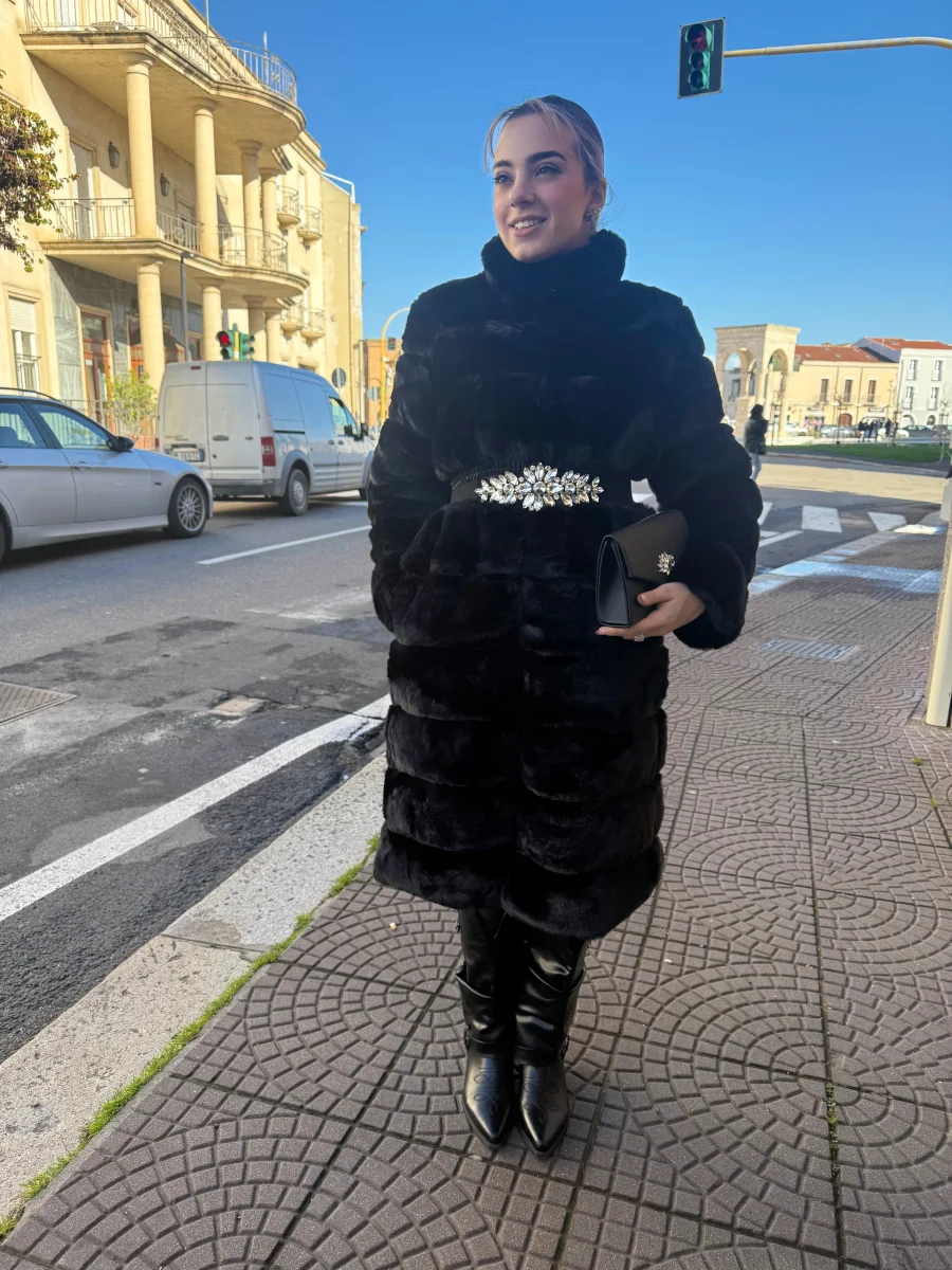 Maxi pelliccia “Long way” - immagine 8