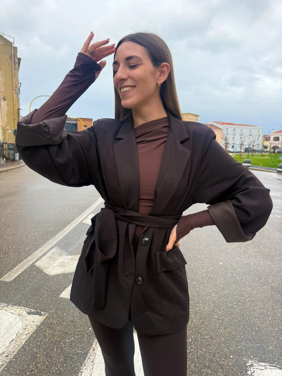 Blazer “Grace Belt” marrone - immagine 2
