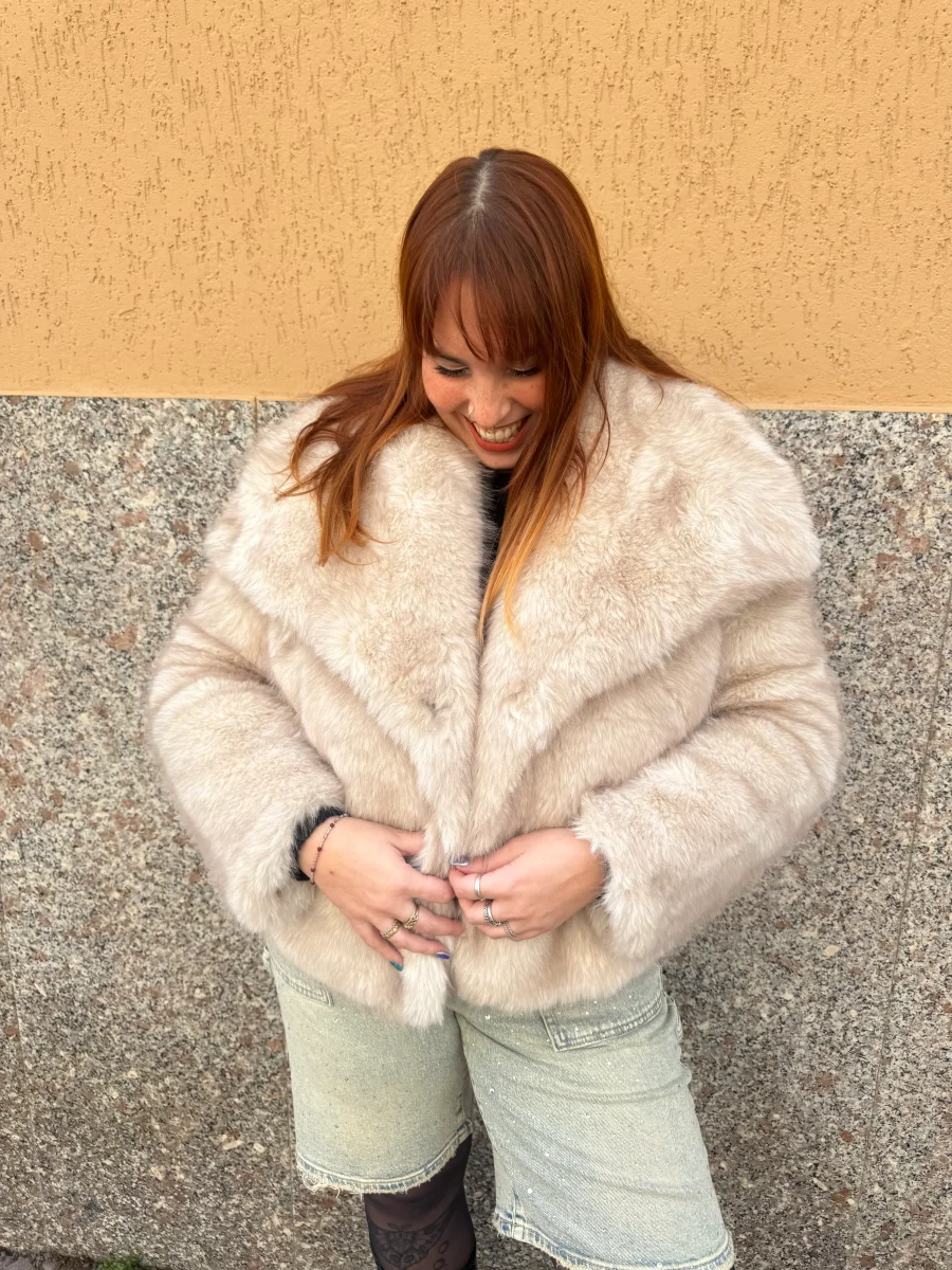 Pelliccia “Cocoon” beige - immagine 3