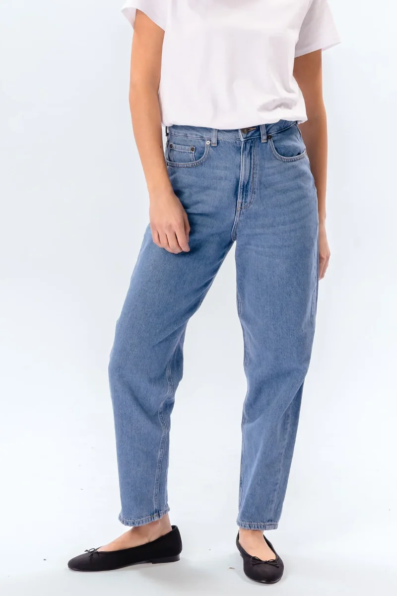 The Original Performance Mom Jeans - Denim blu chiaro - immagine 2